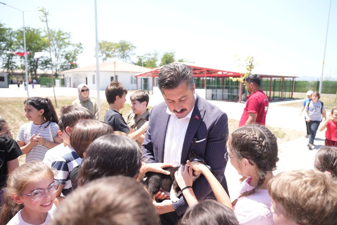 Yenişehir Hayvan Bakımevi ve Doğal Yaşam Alanı kapısını çocuklara açtı