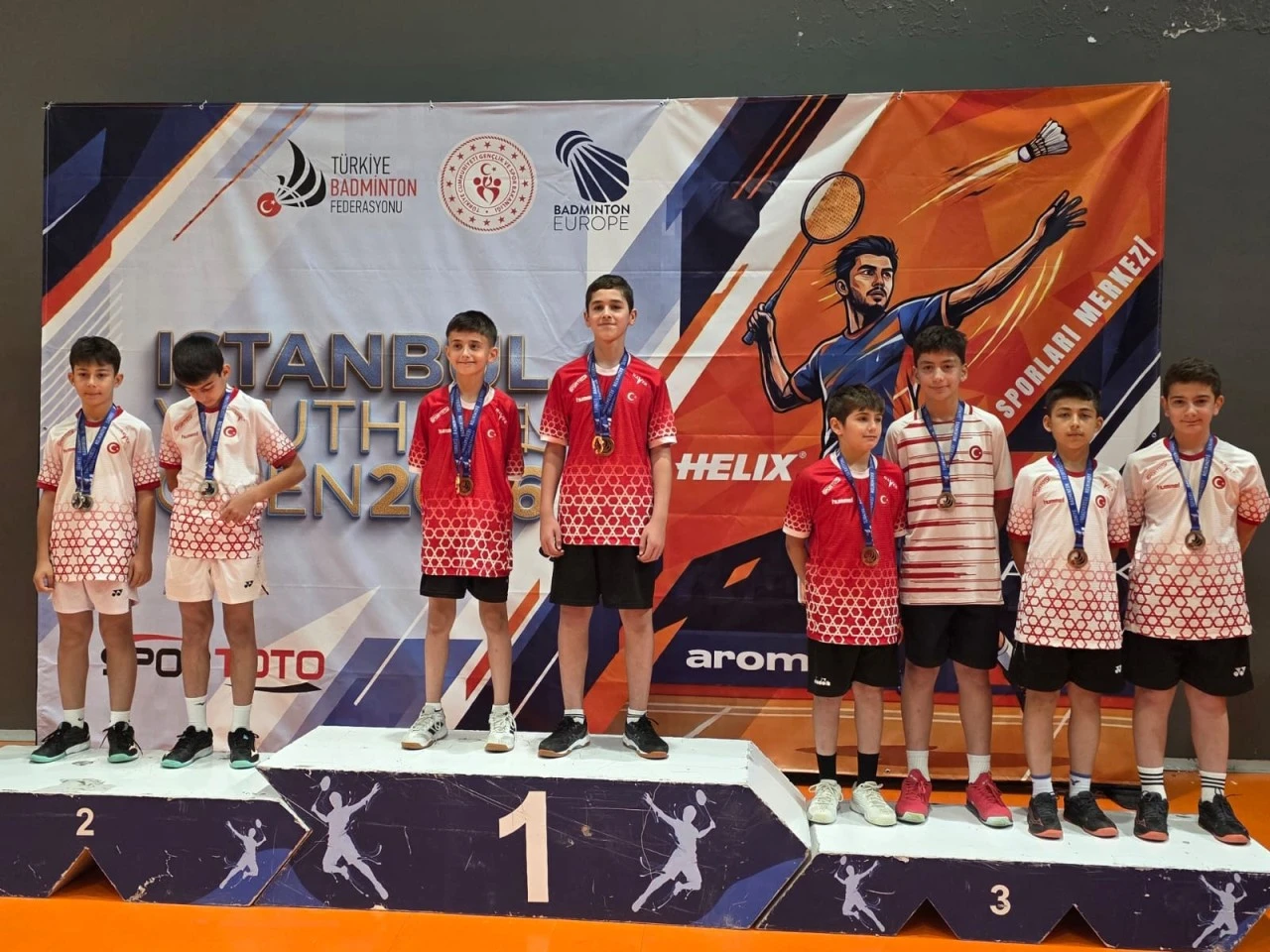 Büyükşehir Belediyesporlu Badmintonculardan 6 Madalya