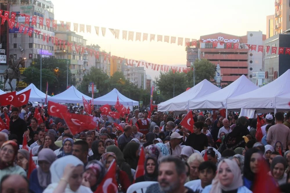 Bursa 15 Temmuz'un 10. yılında tek yürek