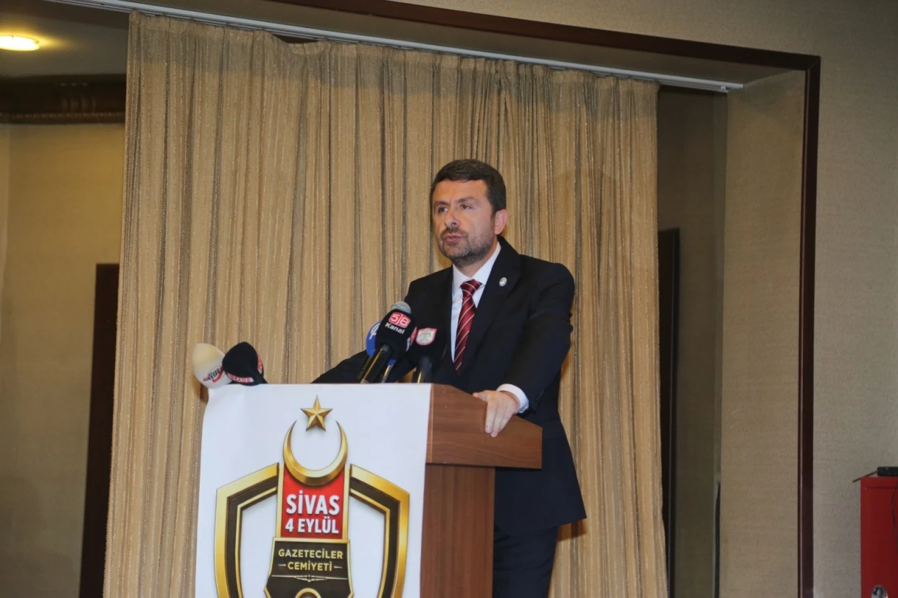 Sivas 4 Eylül Gazeteciler Cemiyet’inden muhteşem gece