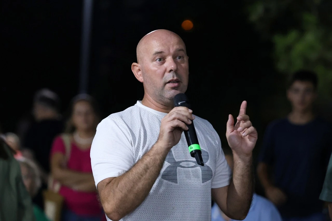 Başkan Şadi Özdemir, Esentepeliler’i dinledi