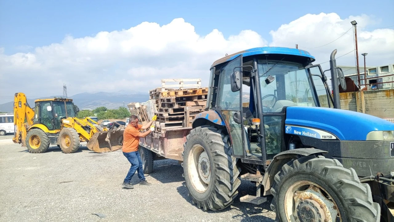 Orhangazi’nin dört bir yanında Fen İşleri mesaisi
