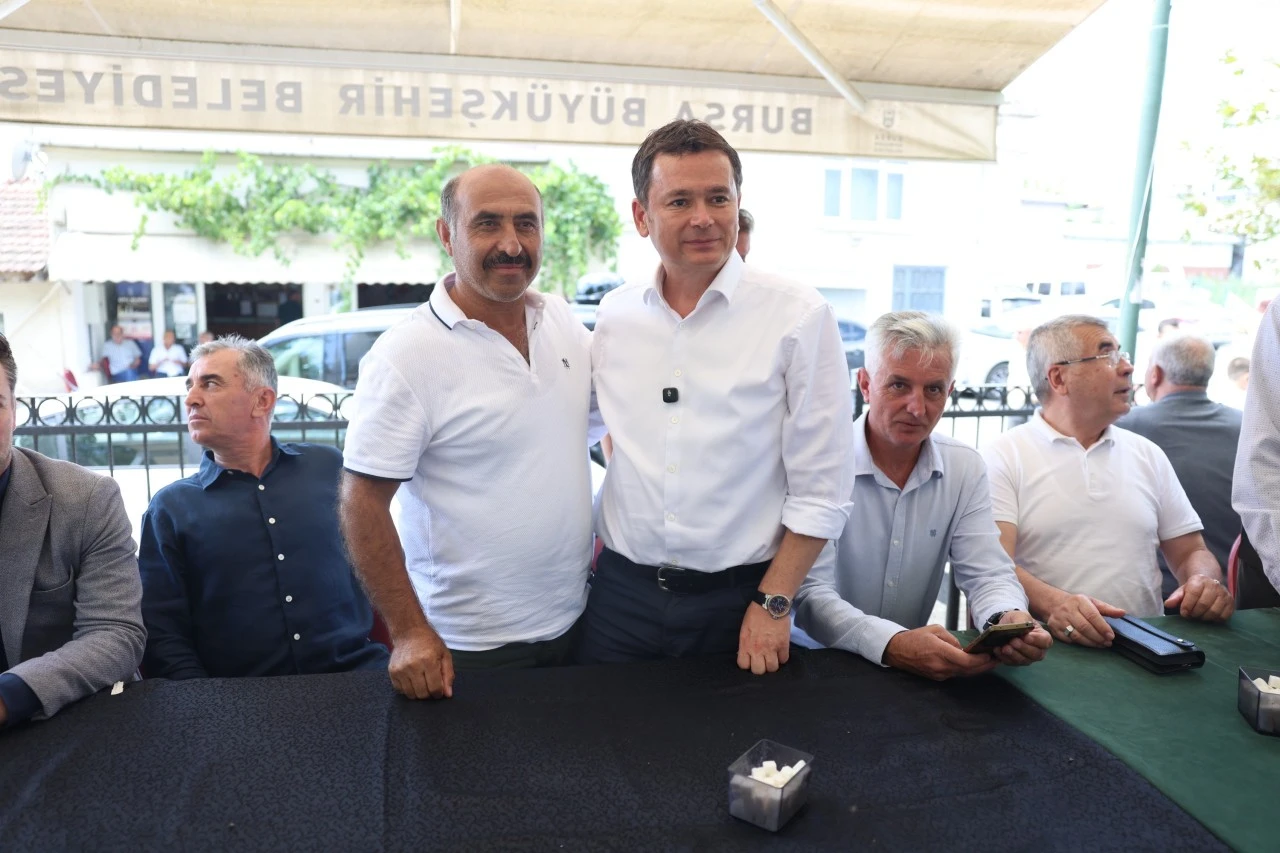 Başkan Erkan Aydın’a vatandaşlardan yoğun ilgi