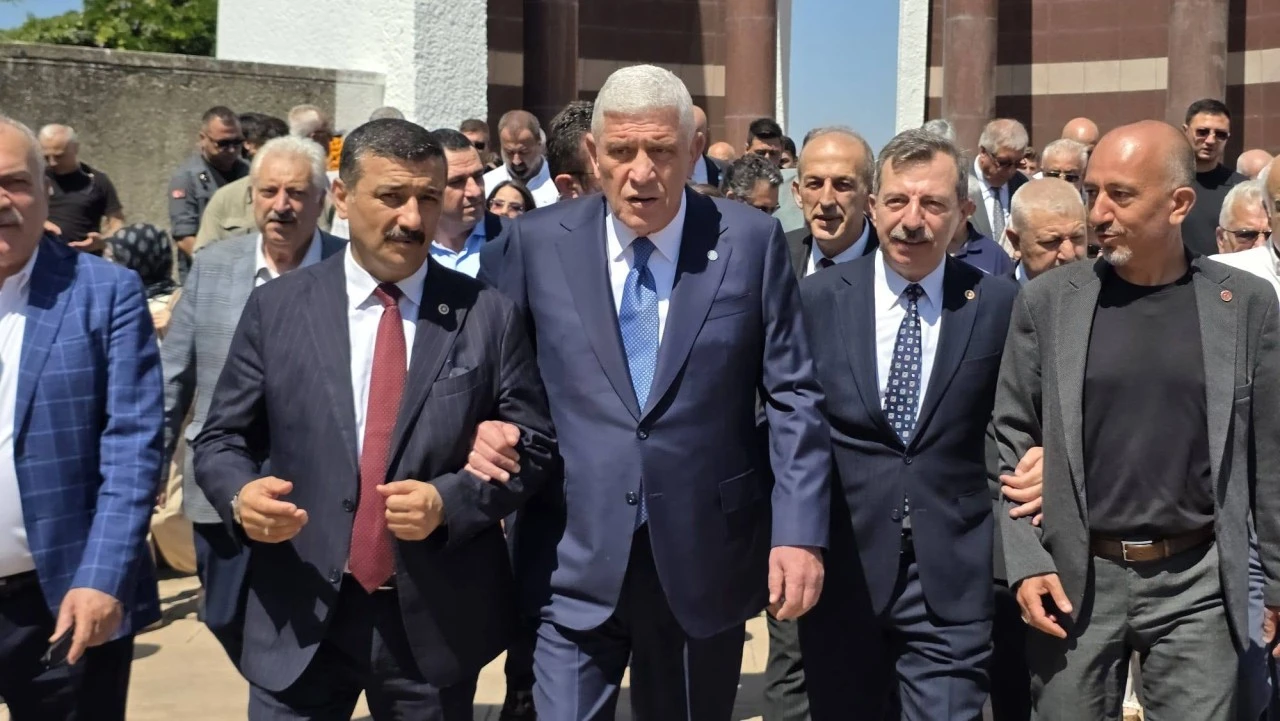 İYİ Parti lideri Dervişoğlu Çeltikçi'de çiftçilerle buluştu
