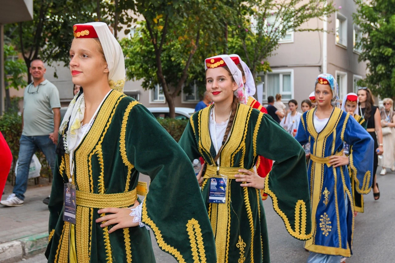 Bursa,  20. Osmangazi Belediyesi Uluslararası NAKEM Balkan Festivali başladı