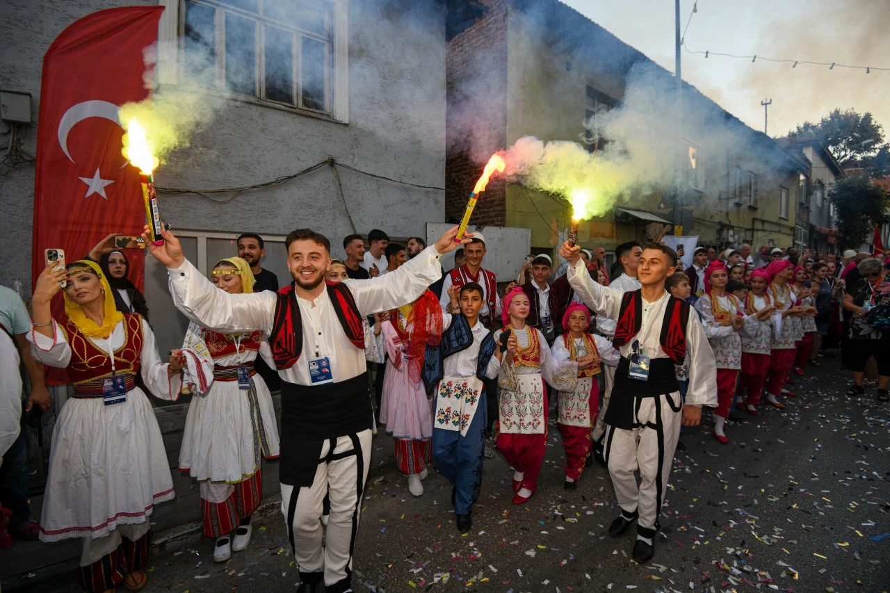 Bursa,  20. Osmangazi Belediyesi Uluslararası NAKEM Balkan Festivali başladı