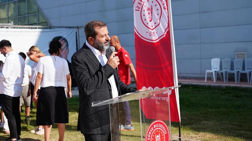 Gürsu'da 600 çocuk yüzme öğrendi