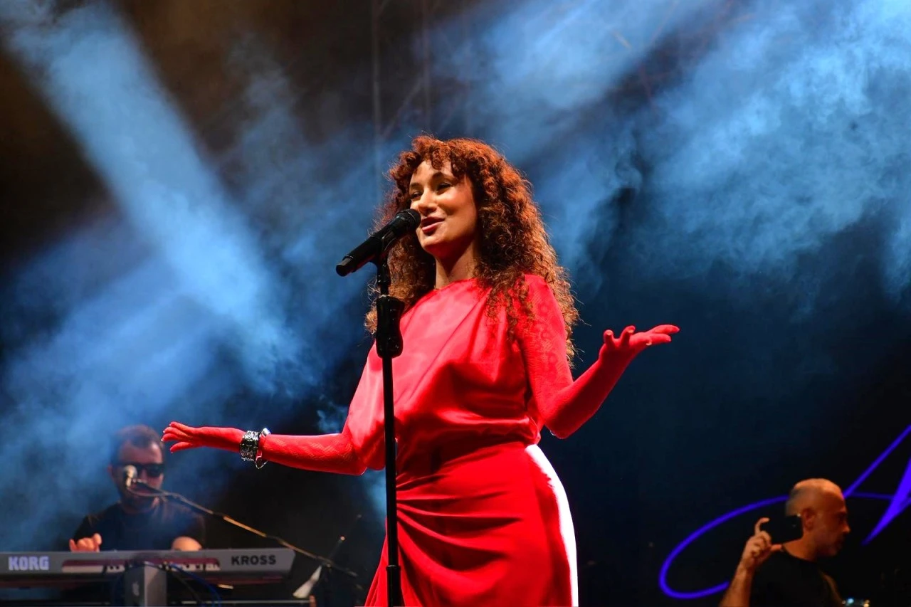 Kestel Belediyesi’nin 30 Ağustos Kutlamalarında Mela Bedel Rüzgârı