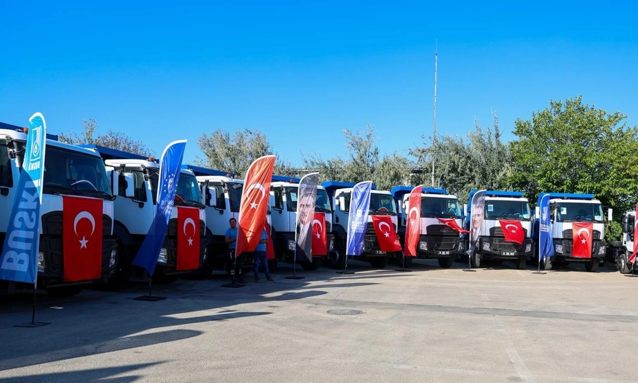BUSKİ’ye 156 milyonluk yeni filo