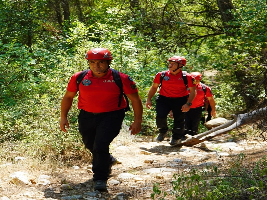 JAK timleri daima göreve hazır!