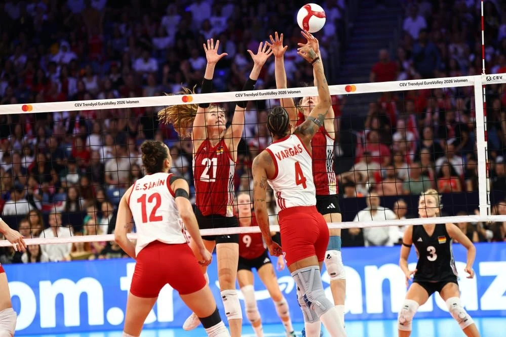 Filenin Sultanları Avrupa Şampiyonası'nda yarı finale çıktı