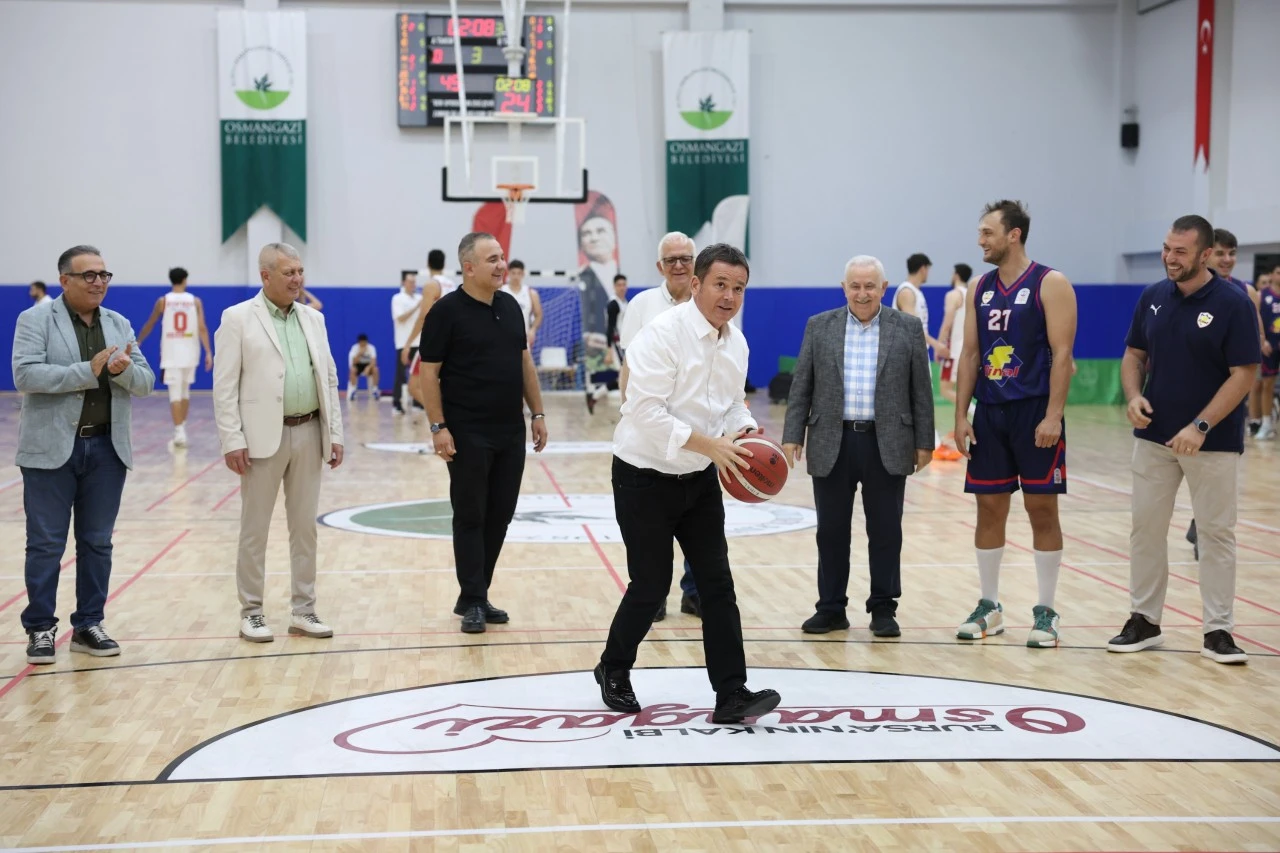 Başkan Erkan Aydın'dan basketbola tam  destek
