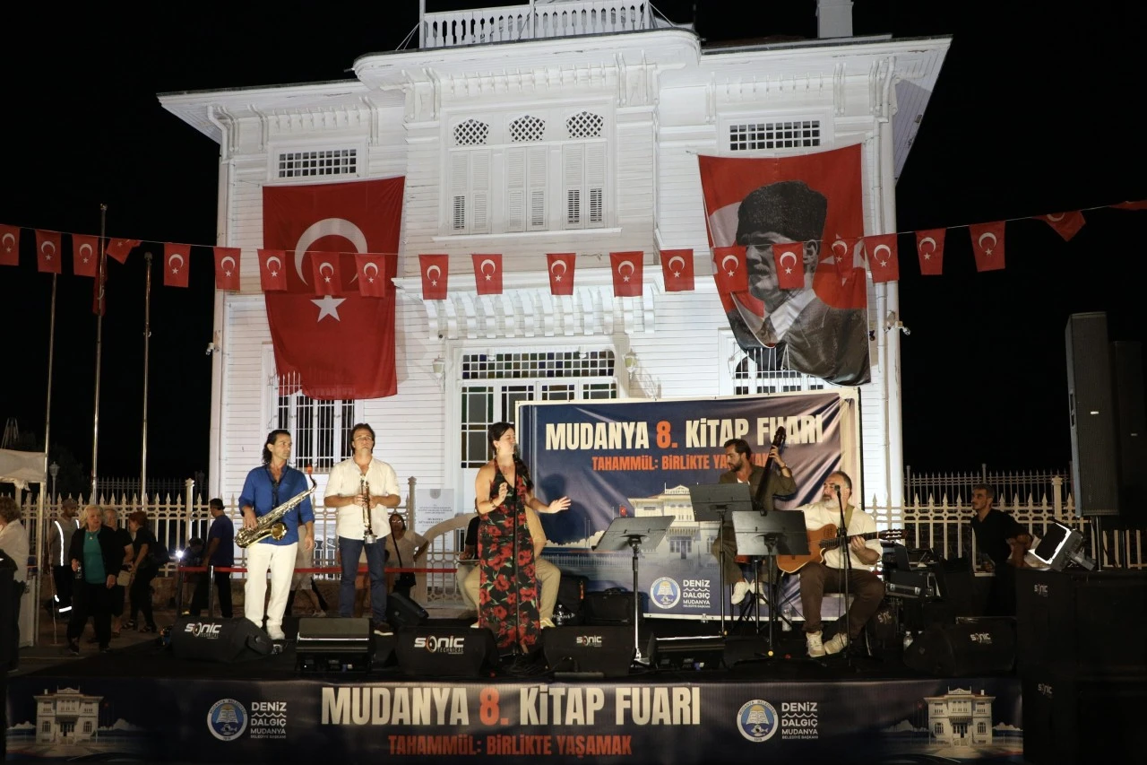 Mudanya 8. Kitap Fuarı başladı