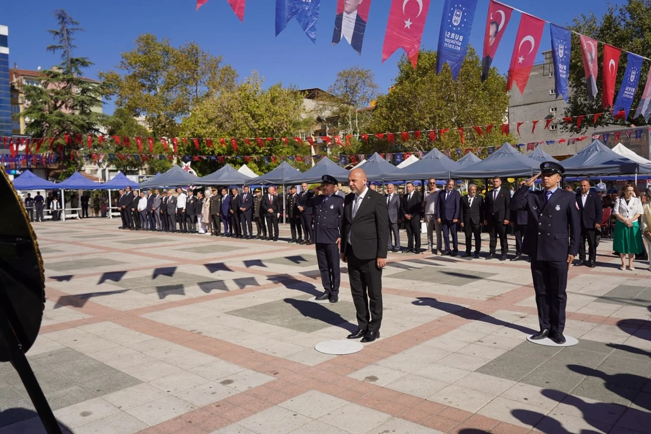 Orhangazi, Kurtuluş’unun 104. yıl dönümünü kutladı