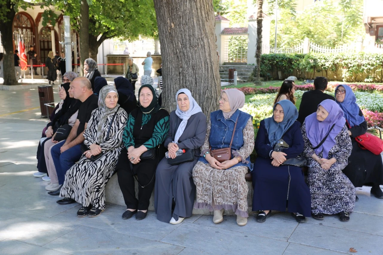 Gürsu’nun büyükleri Bursa’nın kadim mekanlarını gezdi