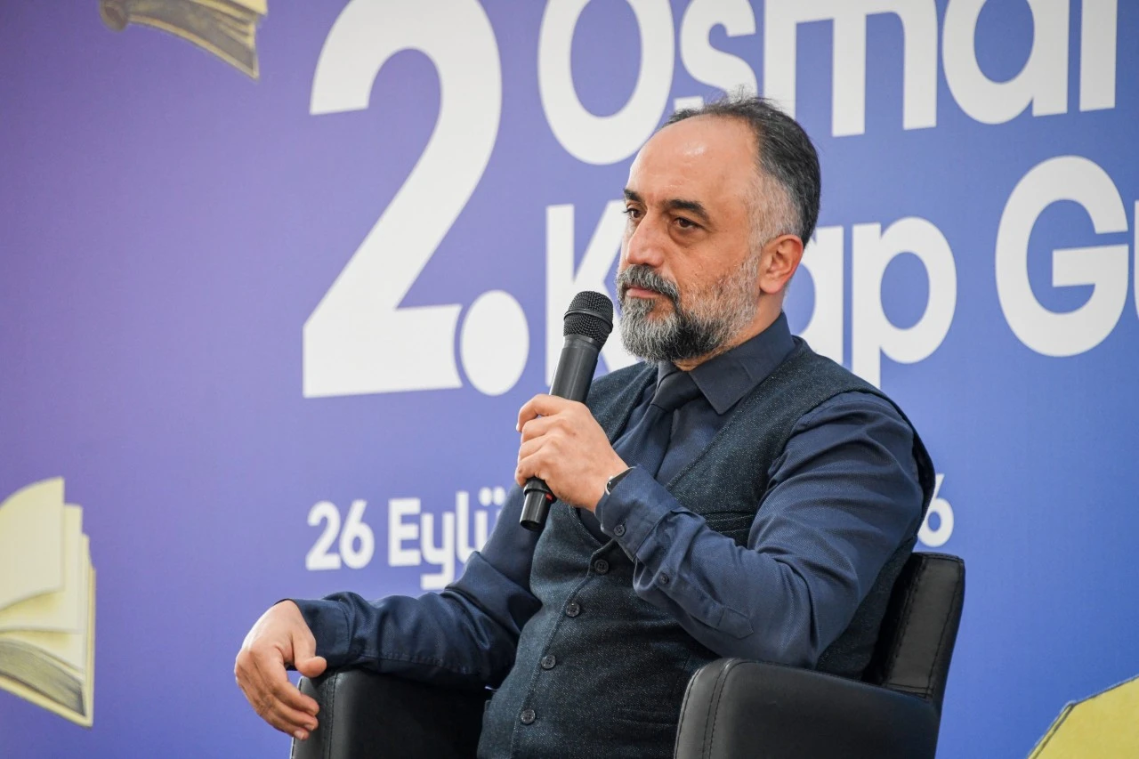 Osmangazi’de okurlar yazarlarla buluşmaya devam ediyor