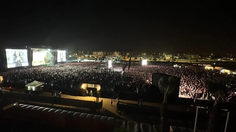 Şebnem Ferah'tan muhteşem performans