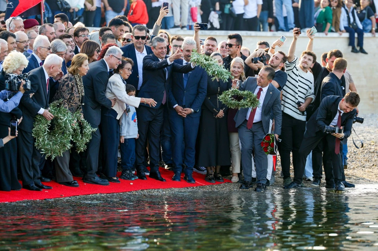 Mudanya, Mütareke'nin 104. yılında barış için buluştu