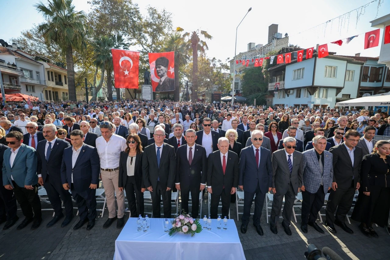 Mudanya, Mütareke'nin 104. yılında barış için buluştu