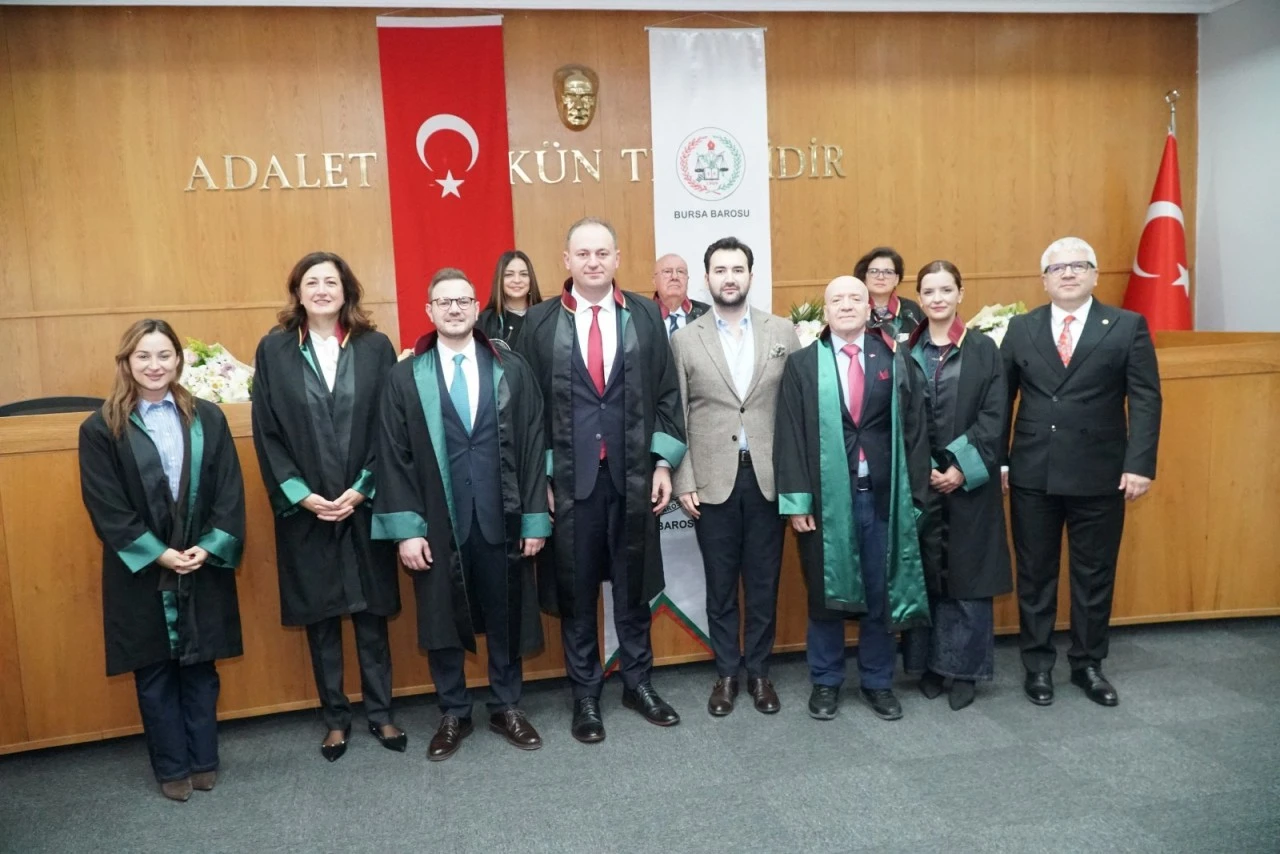 Bursa Barosu’nda Yener Poroy ve yönetimi göreve başladı