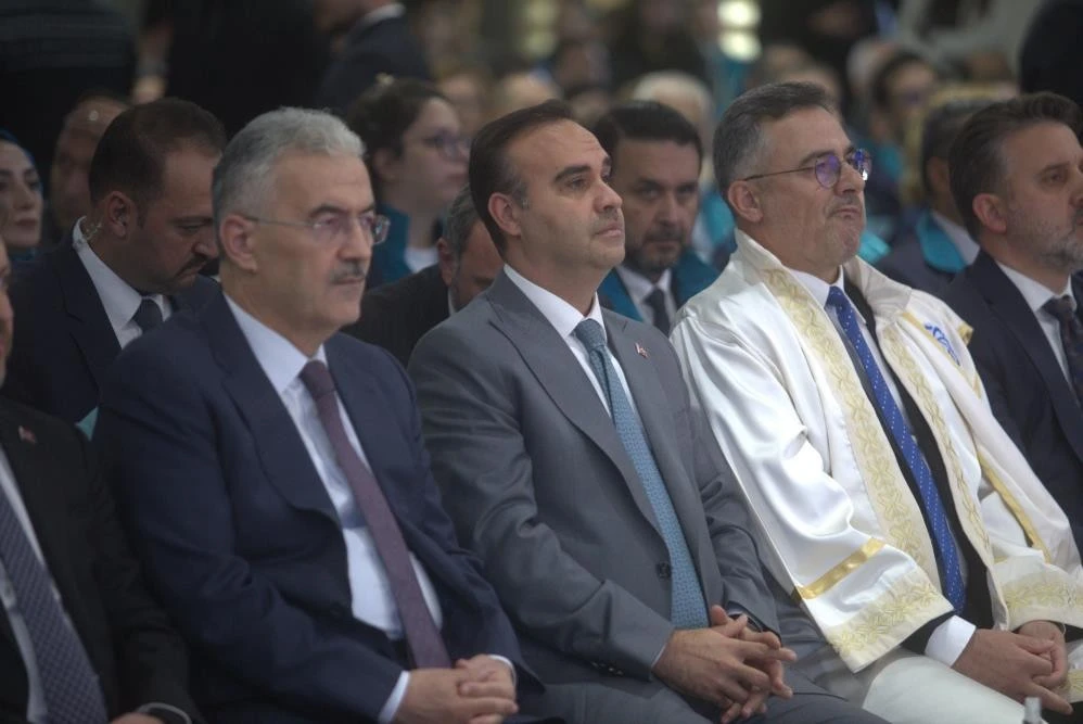 Bakan Kacır: 
