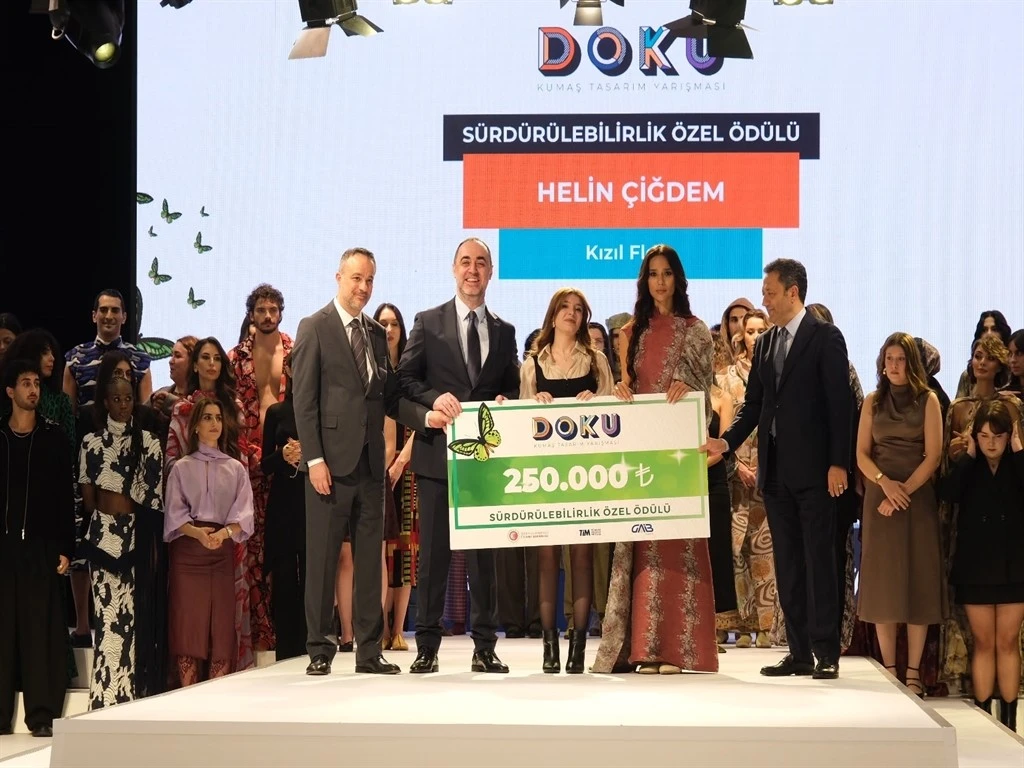 6'ncı Doku Kumaş Tasarım Yarışması'nda ödüller sahiplerini buldu