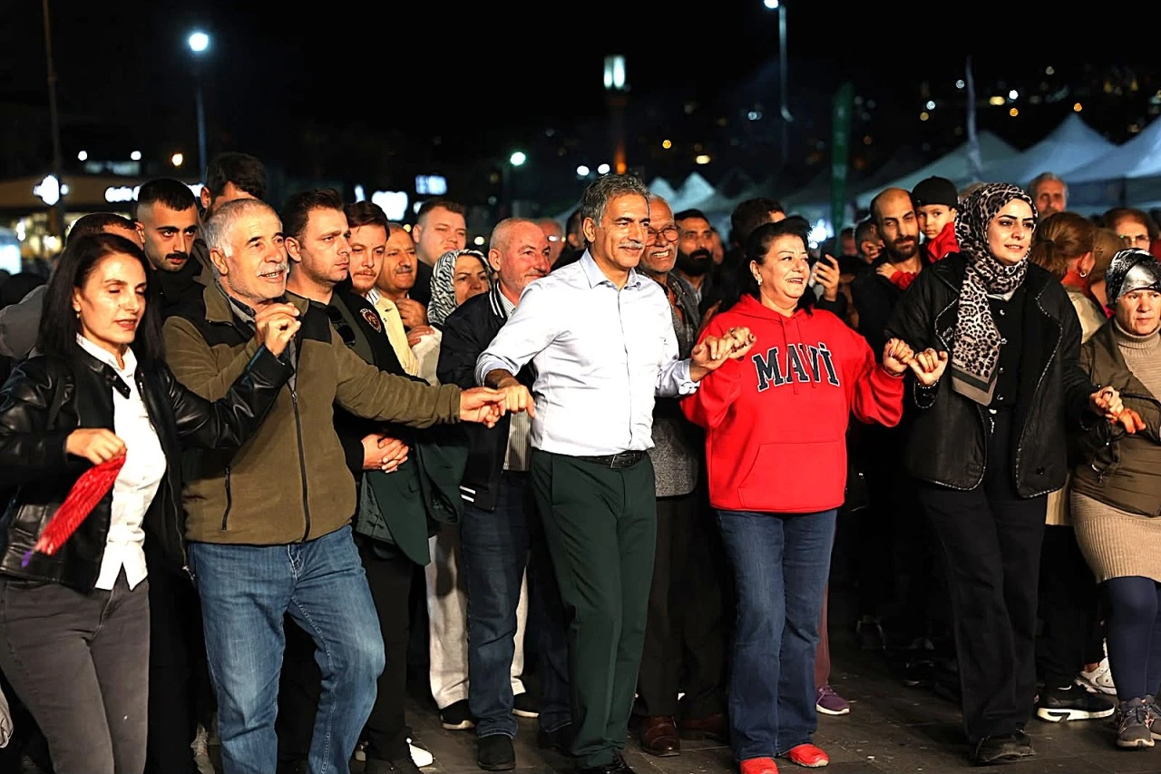 Gemlik&rsquo;te Anadolu R&uuml;zg&acirc;rı