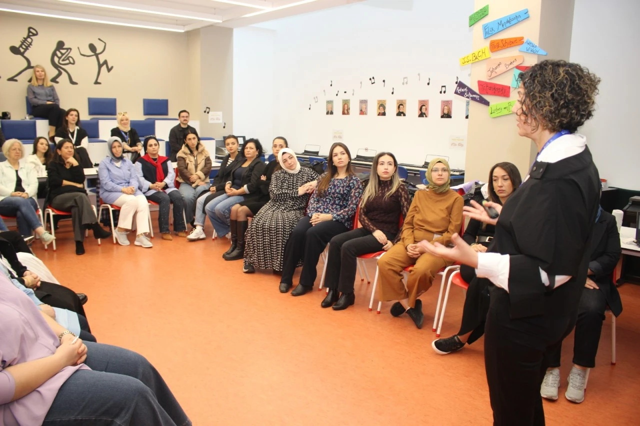 Bursa Kültür Okulları ve Mom Talks'tan ortak etkinlik