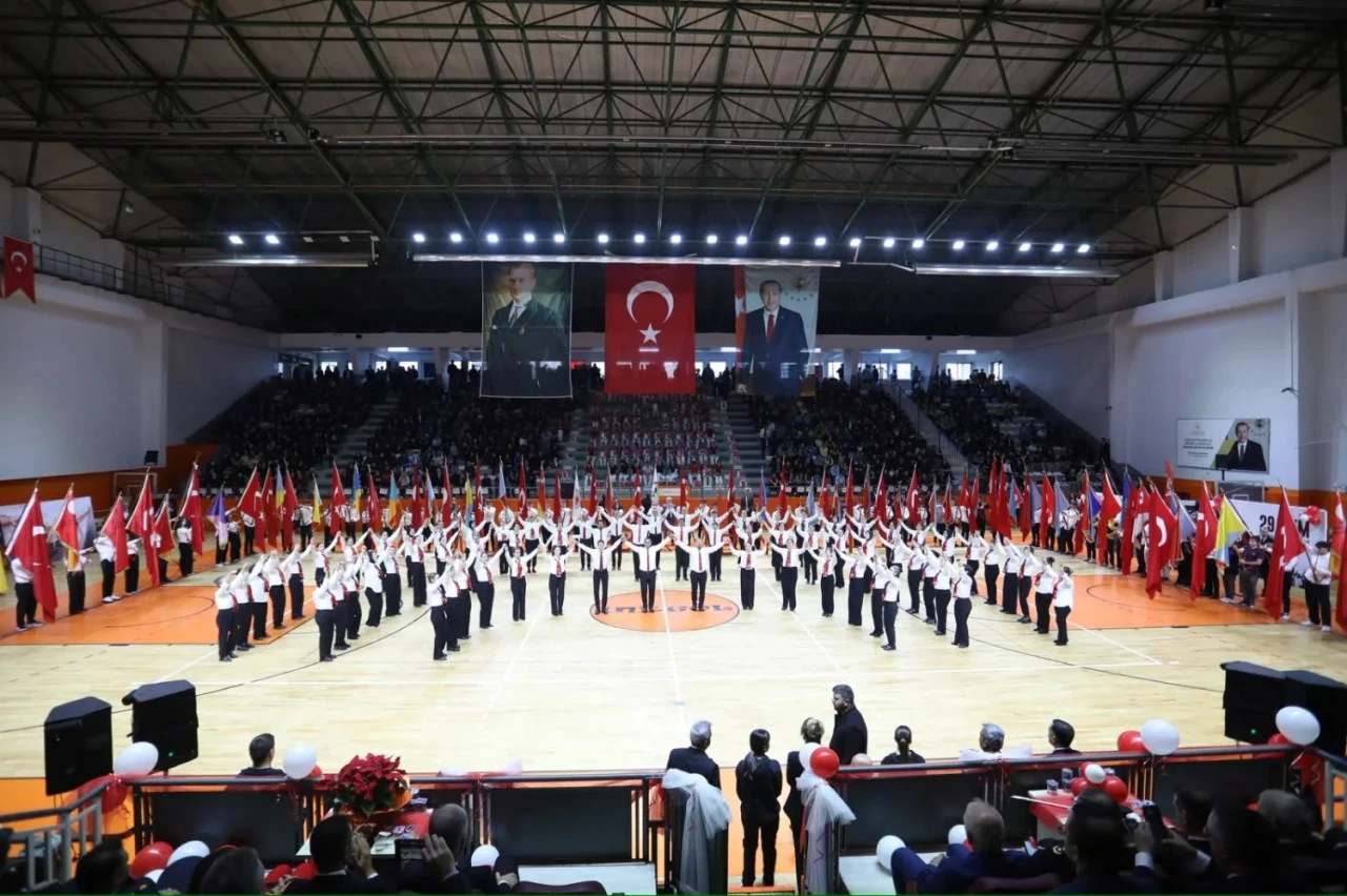 İnegöl'de 29 Ekim Cumhuriyet Bayramı coşkuyla kutlandı
