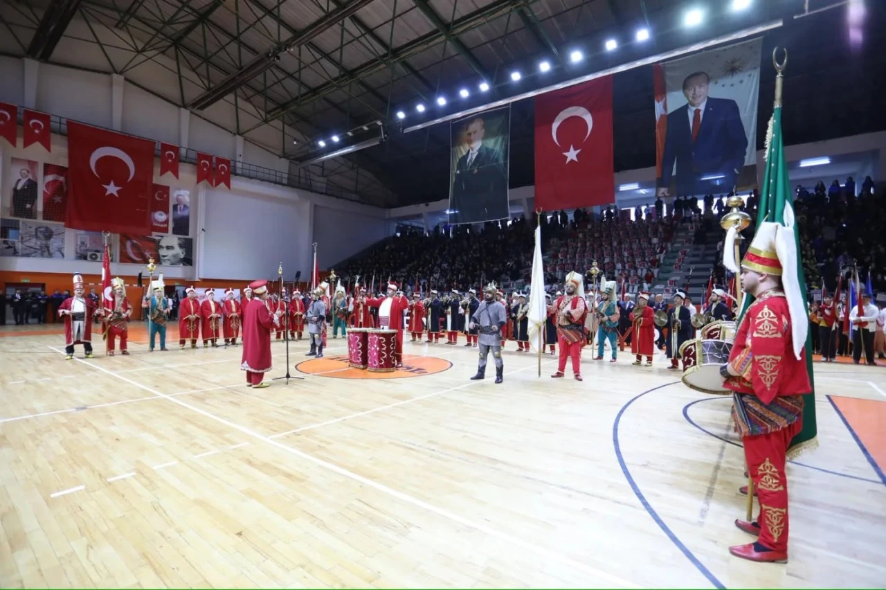 İnegöl'de 29 Ekim Cumhuriyet Bayramı coşkuyla kutlandı