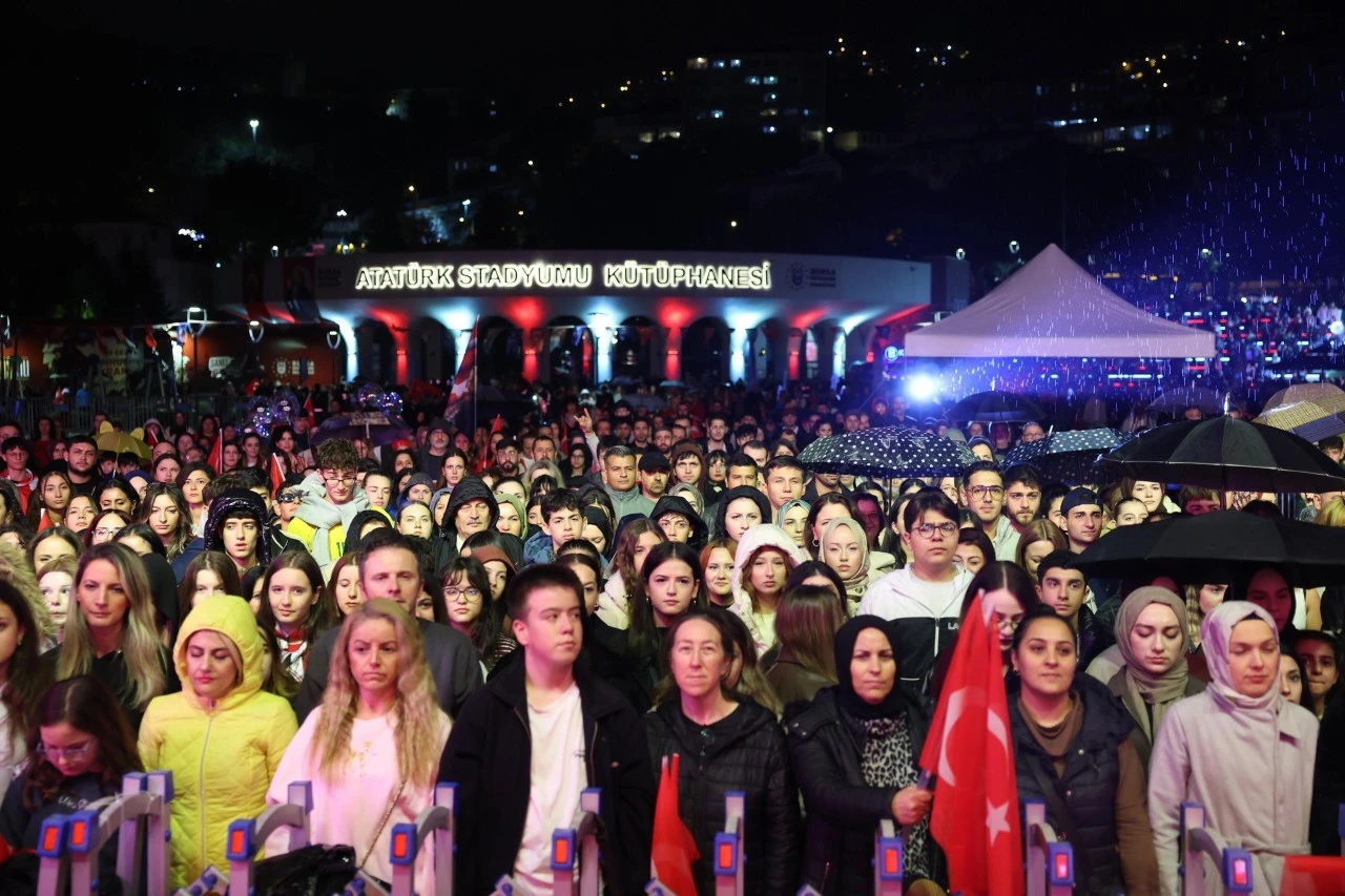 Cumhuriyet ritminde Bursa tek y&uuml;rek