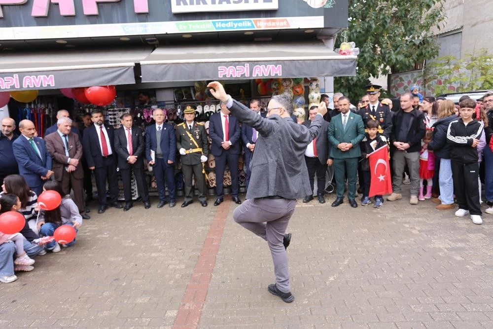Gürsu'da görkemli Cumhuriyet'in 103. yılı kutlamaları