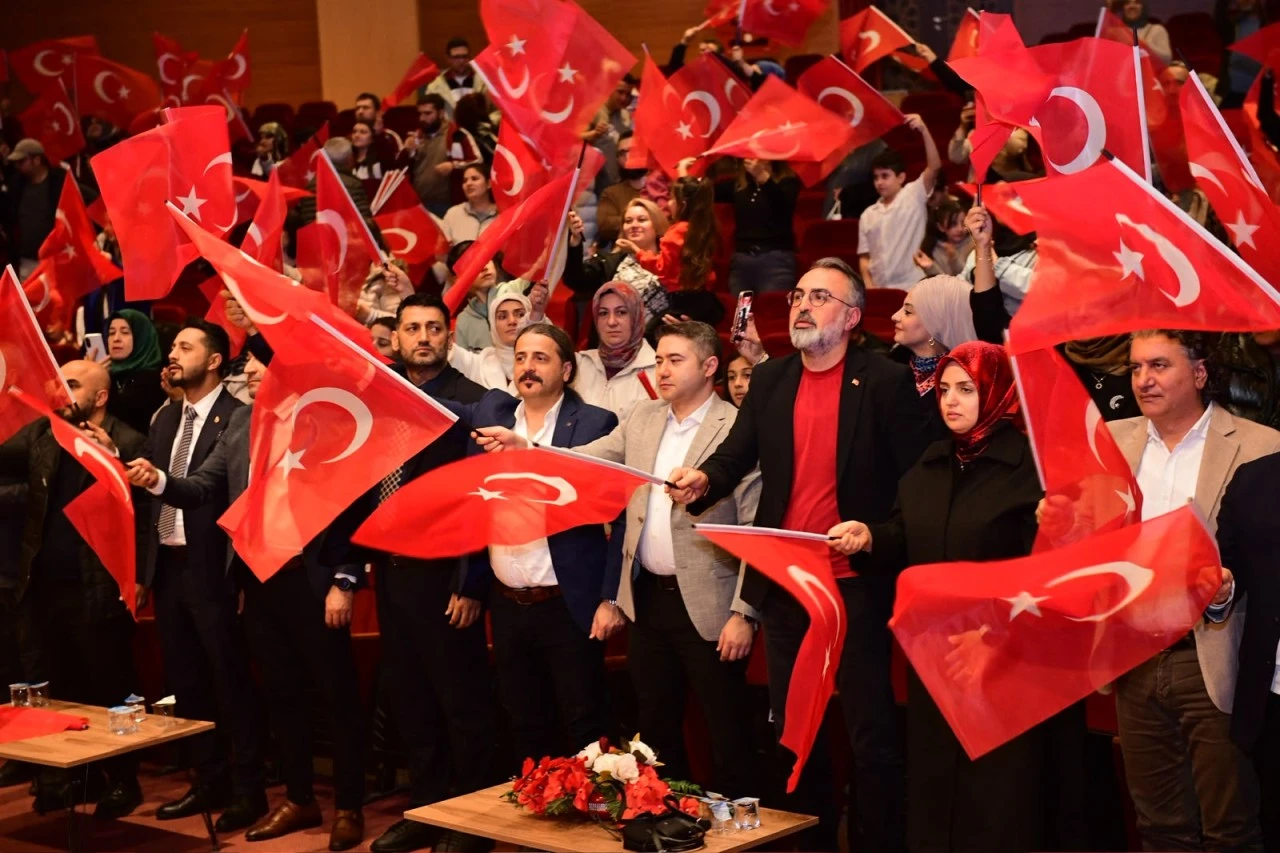 Kestel Belediyesi'nden Cumhuriyet'in 103. yılına görkemli kutlama
