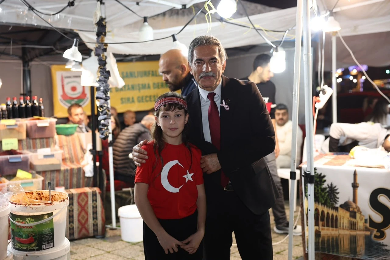 Gemlik’te Anadolu’nun renkleri Cumhuriyet coşkusuyla buluştu