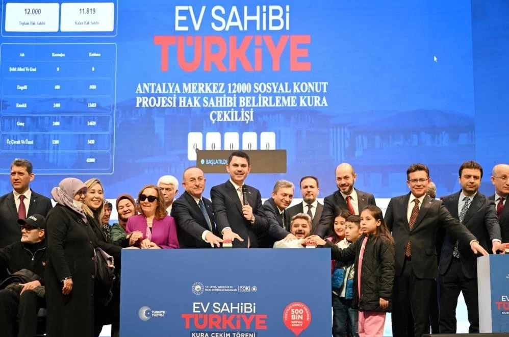 13 bin 213 sosyal konut i&ccedil;in kura &ccedil;ekimi yapıldı 