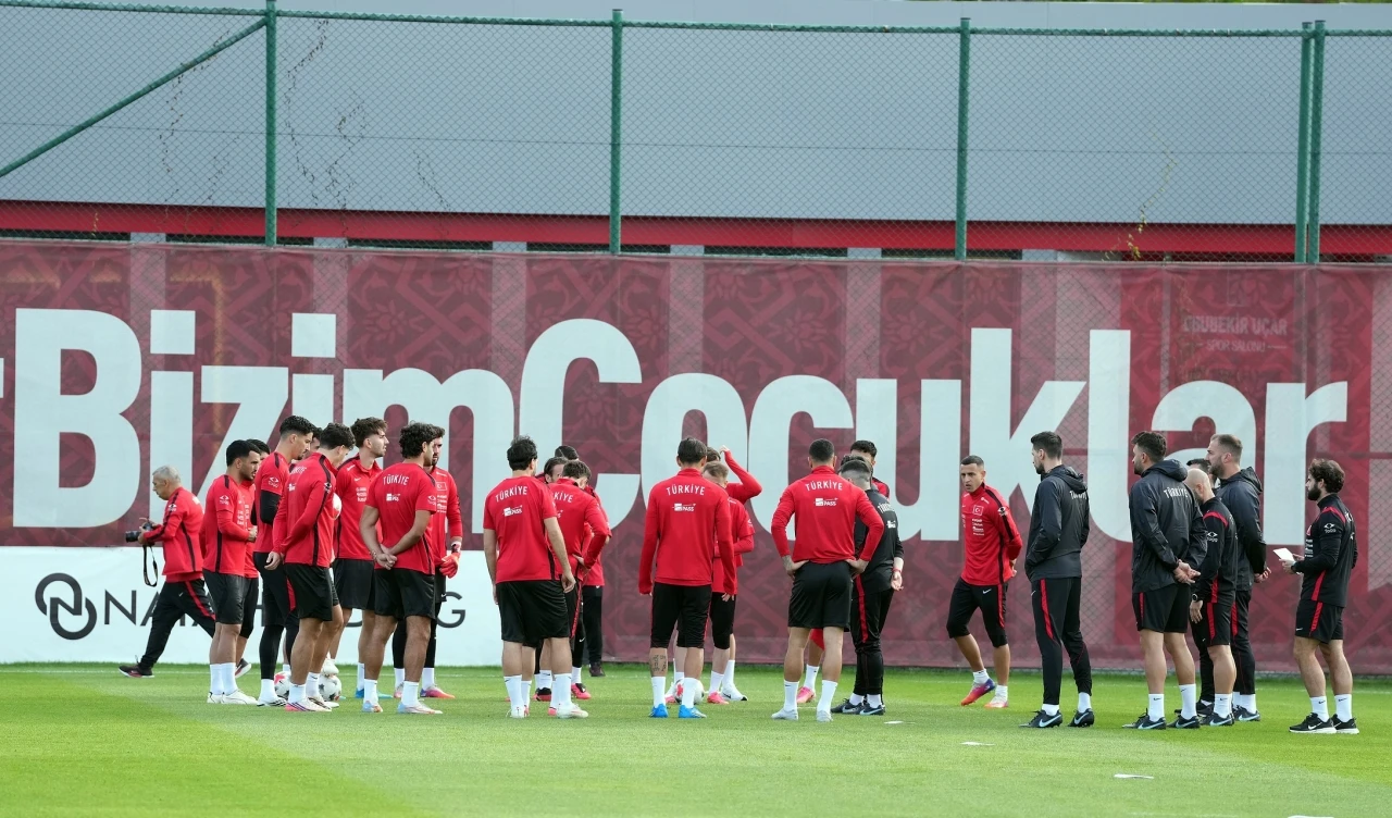 A Milli Futbol Takımı, İtalya ma&ccedil;ı hazırlıklarına başladı