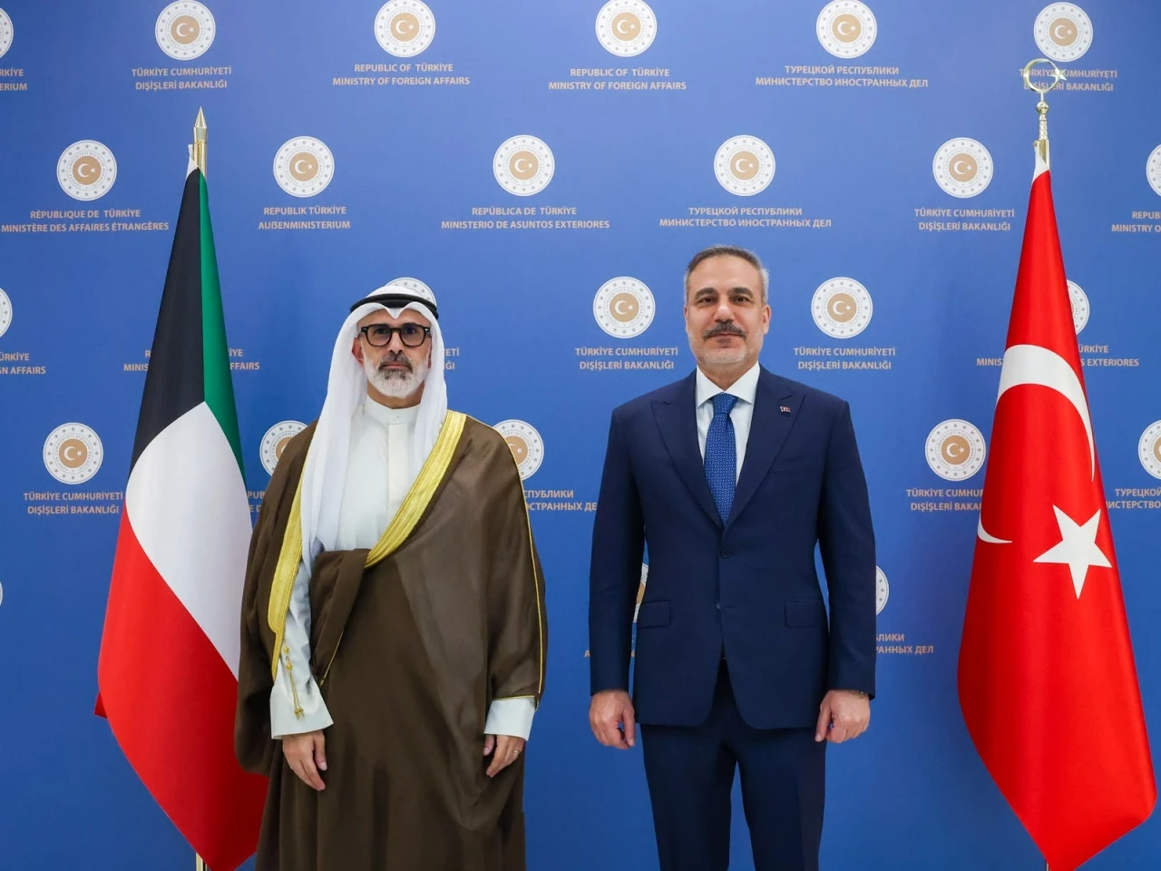 Bakan Fidan, Kuveytli mevkidaşı Al-Sabah ile bir araya geldi