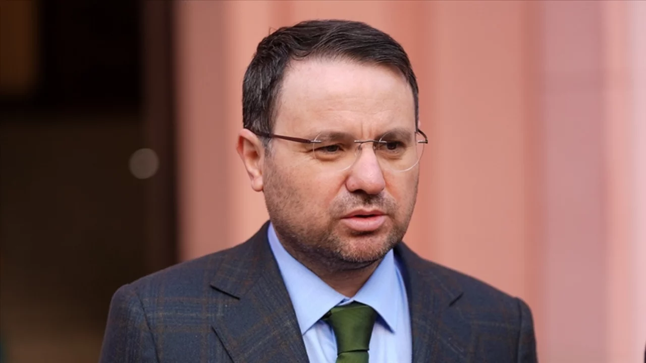 Bakan G&uuml;rlek'ten organize su&ccedil; genelgesi: 81 İlde uzman Savcı d&ouml;nemi başlıyor