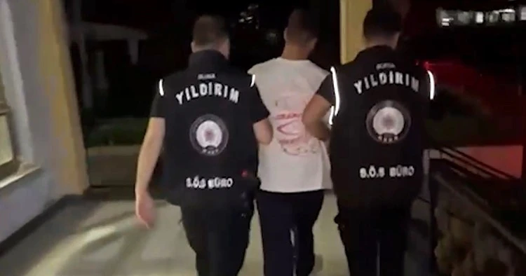 Bursa'da 12 yıl 6 ay hapis cezası olan zehir taciri yakalandı