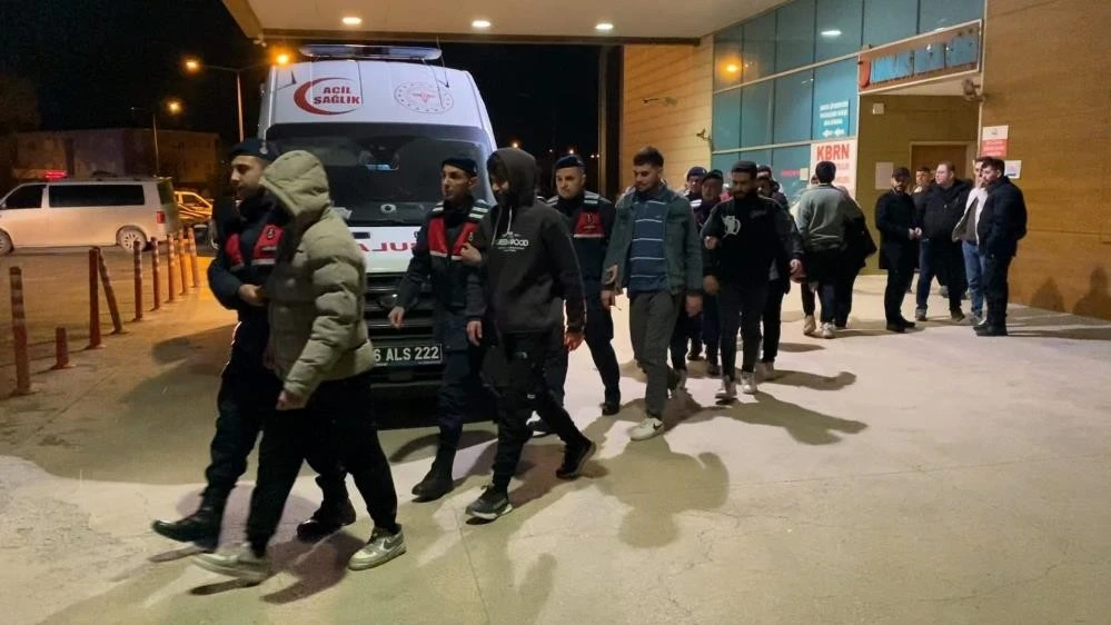 Bursa'da &ccedil;ok sayıda ka&ccedil;ak g&ouml;&ccedil;men yakalandı 