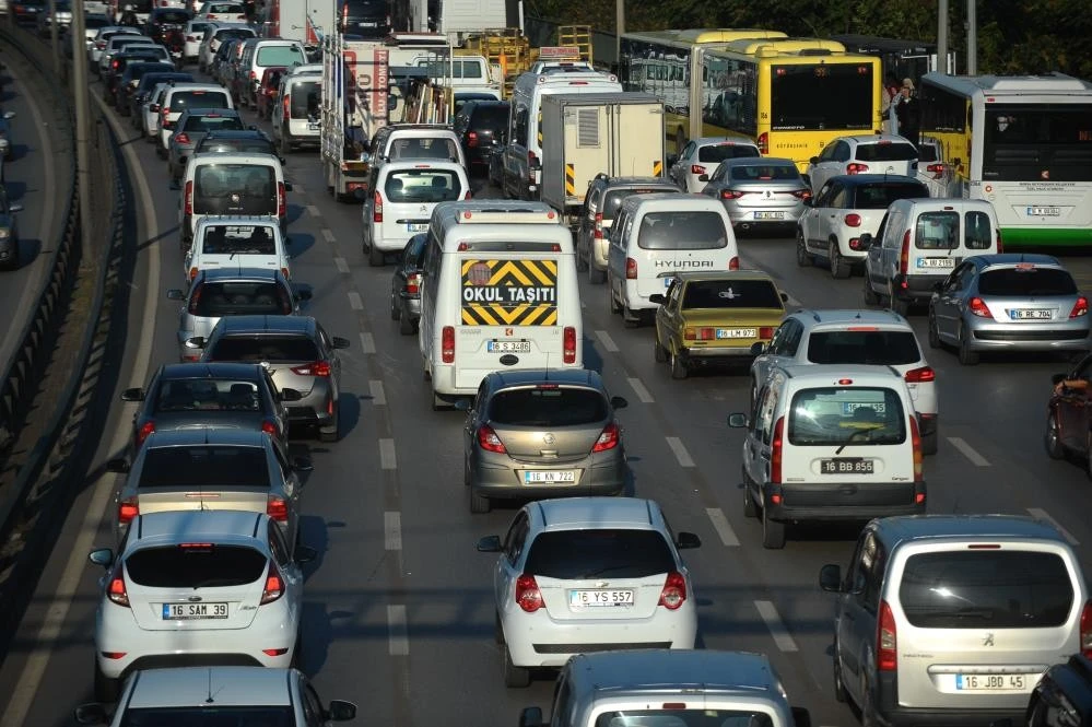 Bursa'da okul servis &uuml;cretlerine yapılan zam netleşti