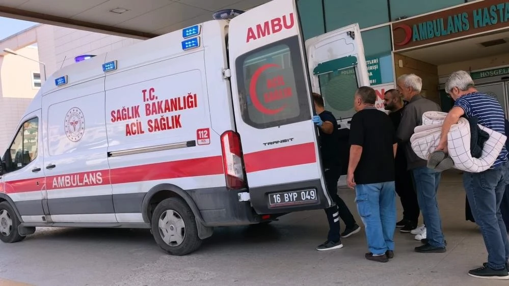 Bursa'da yaşlı &ccedil;ift karbonmonoksit gazından etkilendi