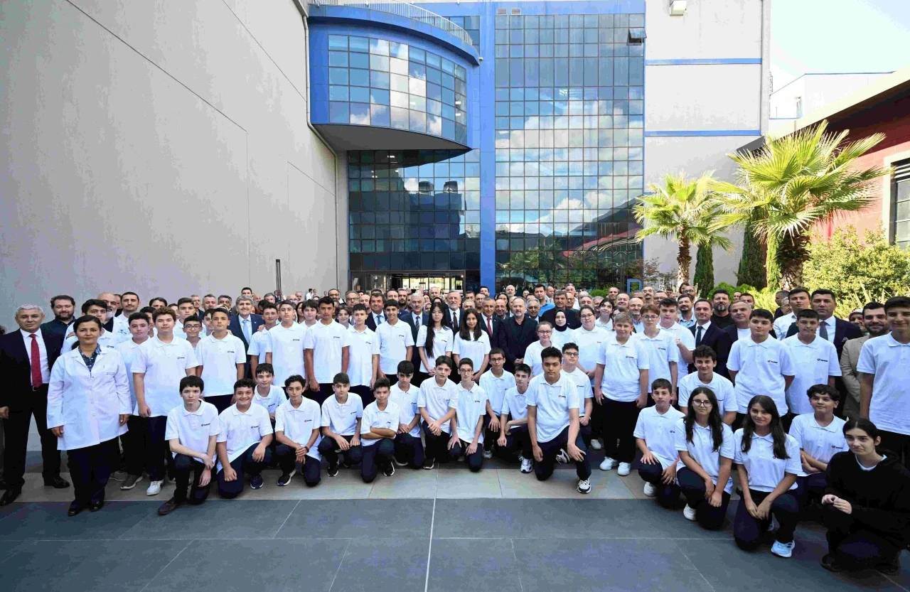Bursa GUHEM Havacılık ve Uzay Teknolojileri Fen Lisesi'nde eğitim ve &ouml;ğretim başladı