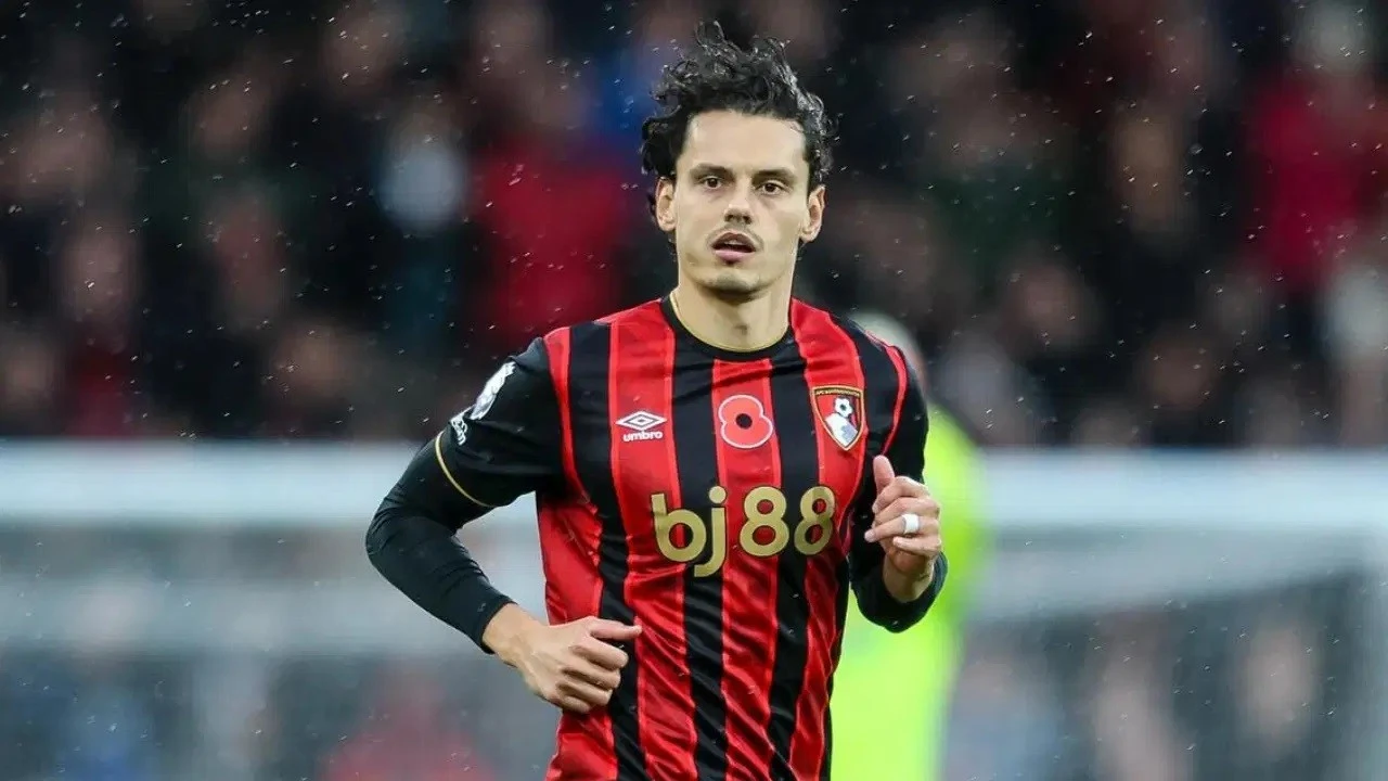 Bursaspor'un yetiştirdiği Enes &Uuml;nal, S&uuml;per Lig'e yeşil ışık yaktı