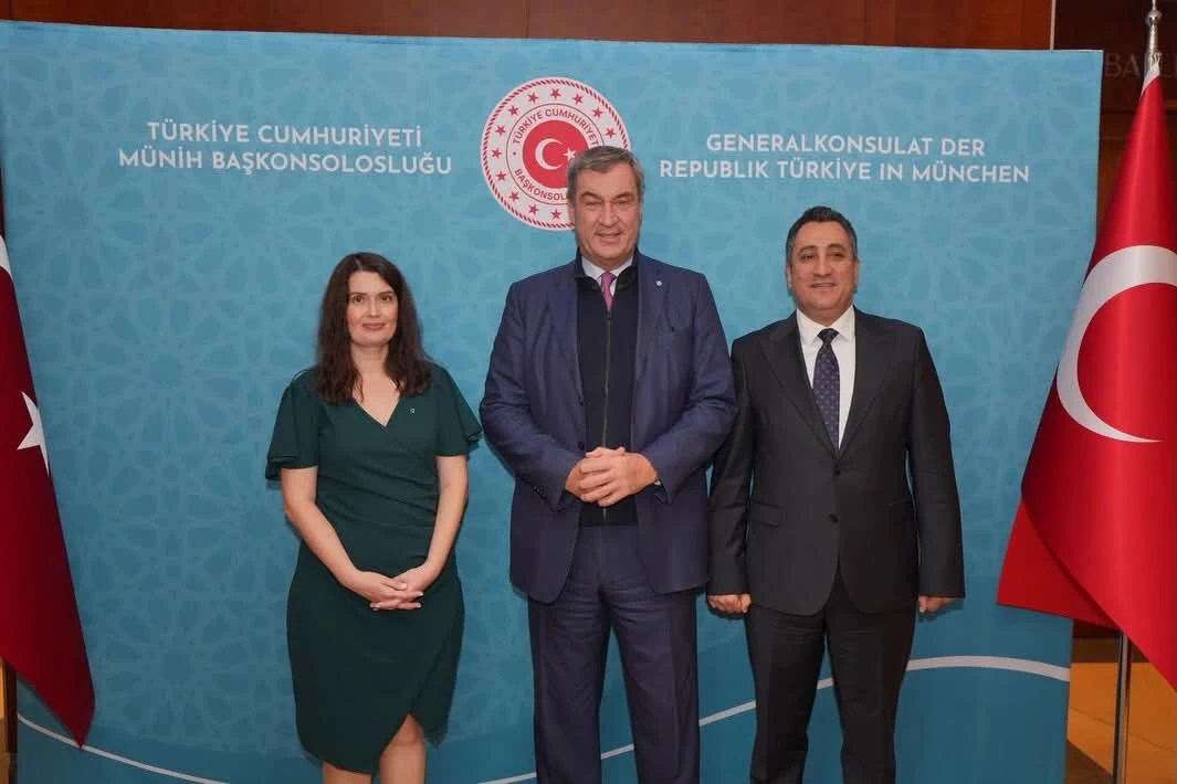 Cumhuriyet Bayramı'nın coşkusu M&uuml;nih'te yaşandı 