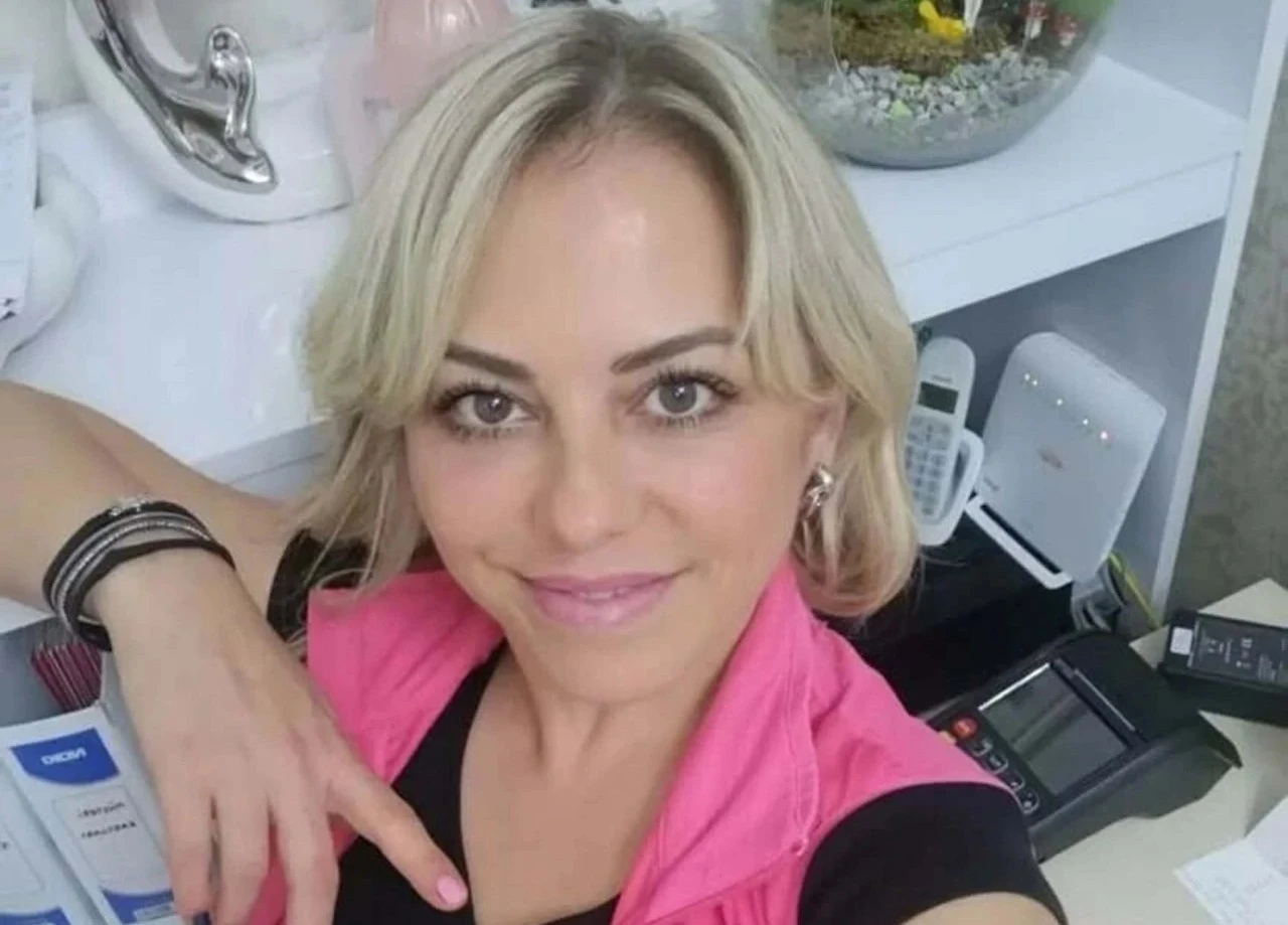 Eski eşinin bı&ccedil;akla &ouml;ld&uuml;rd&uuml;ğ&uuml; Demet'in arkadaşı: 'S&uuml;rekli şiddet g&ouml;r&uuml;yordu'