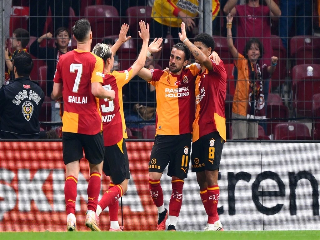Galatasaray, S&uuml;per Lig&rsquo;de bu sezon ilk kez yenildi