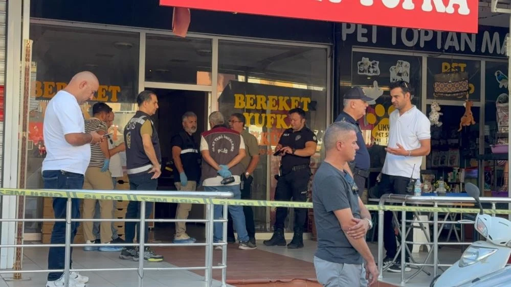 İş yerinde korkun&ccedil; olay: Baba ve iki oğlu &ouml;l&uuml; bulundu