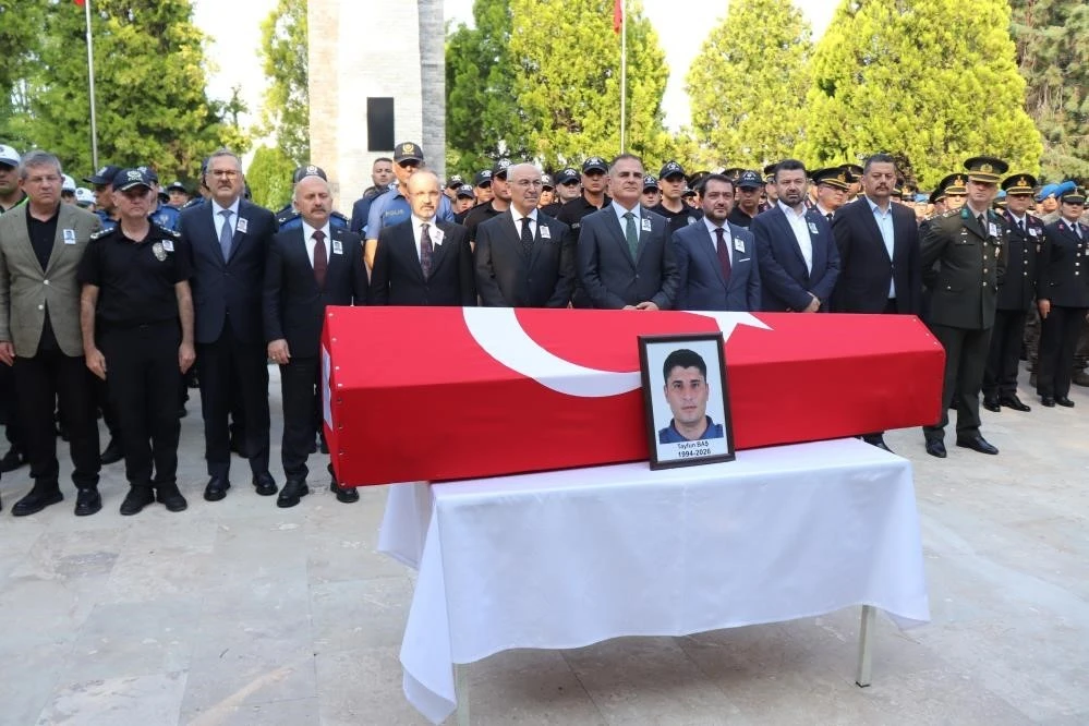 Şehit Polis Memuru Tayfun Baş son yolculuğuna uğurlandı