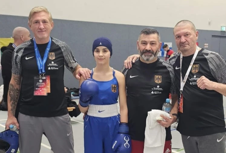 Selina &Ccedil;ukur&rsquo;dan tarihi m&uuml;cadele